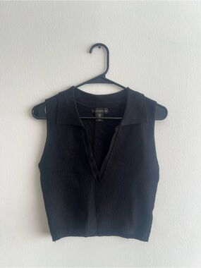 House of Harlow Black Ribbed Sleeveless Polo crop top